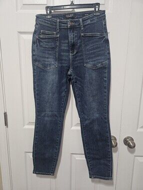Judy Blue Relaxed Jeans Size 11/30